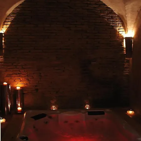 Couette-café La Chartreuse 5*