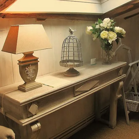 La Chartreuse Bed & Breakfast